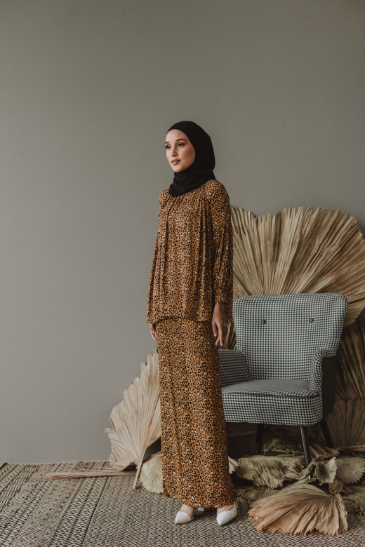 Leia Leopard Kurung - Ginger